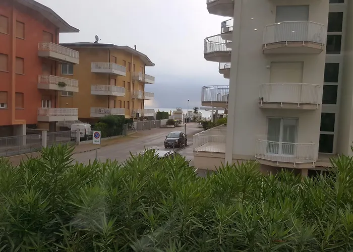 Helios 4* リド・ディ・イエゾロ