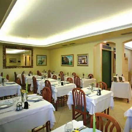 Helios Hotel