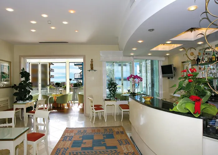 Helios Otel