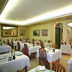 Helios Hotel