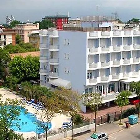 Отель Helios 4*