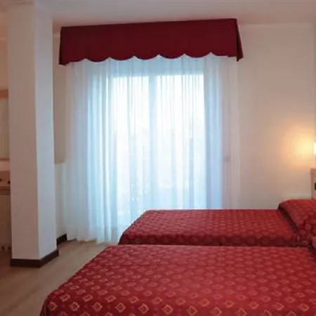 Helios Лидо-ди-Езоло